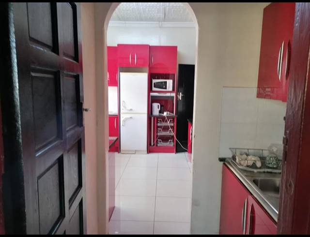3 BEDROOM PROPERTY TO RENT IN BEZUIDENHOUT VALLEY